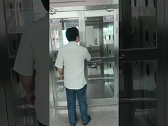 Sala de chuveiro de ar de porta giratória dupla para instalações químicas 1 ano de garantia